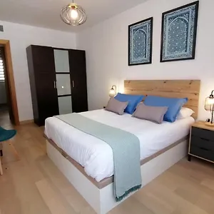 Relax&home, Con Terraza. Apartamento La Zubia (Granada)
