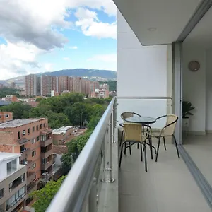 Apartamento Luxury Cerca Laureles- Torre Ginebra, Medellín